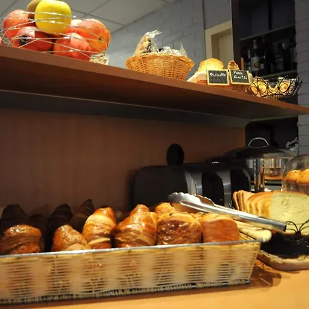 Design Le Havre 2* Montivilliers