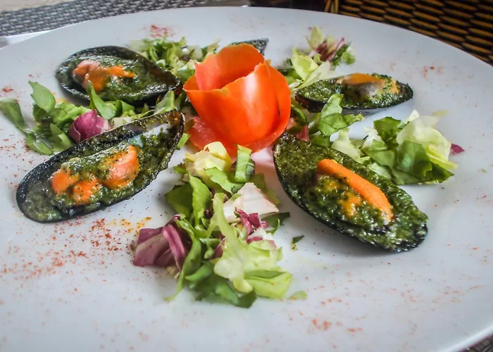 Design Le Havre Nord Отель Монтивилье