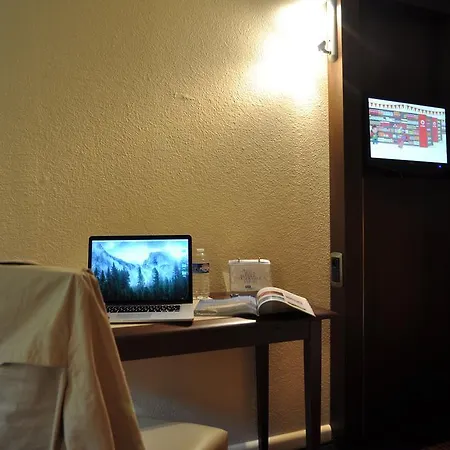 Design Le Havre 2* Montivilliers